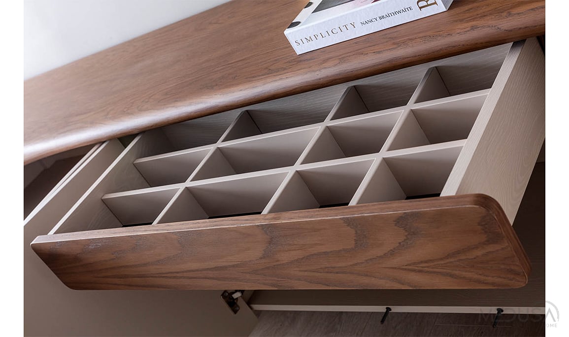 Matilda Ceviz Konsol