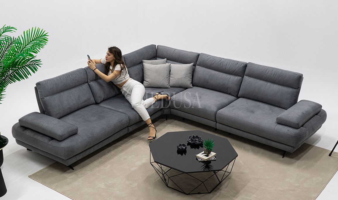 Milan Large Köşe Takımı