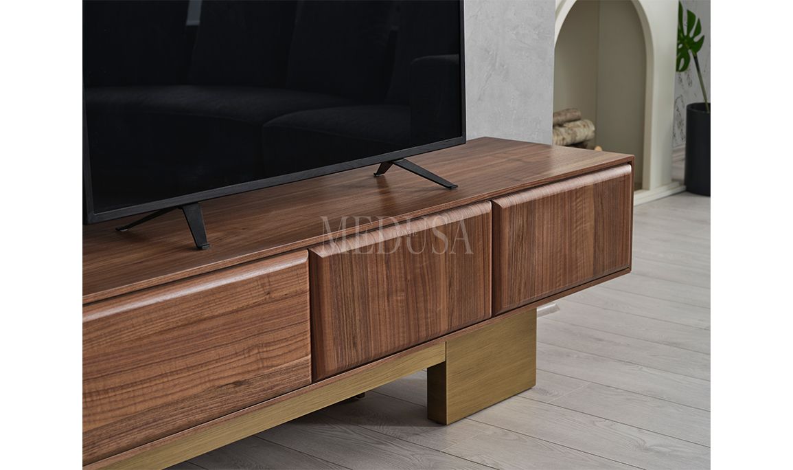 Solid Tv Ünitesi